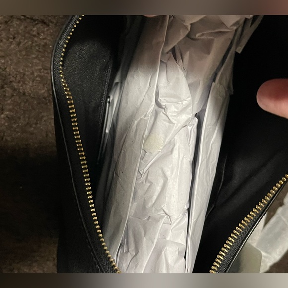 COACH LARGE SHOULDER/CROSSBODY - Picture 4 of 6